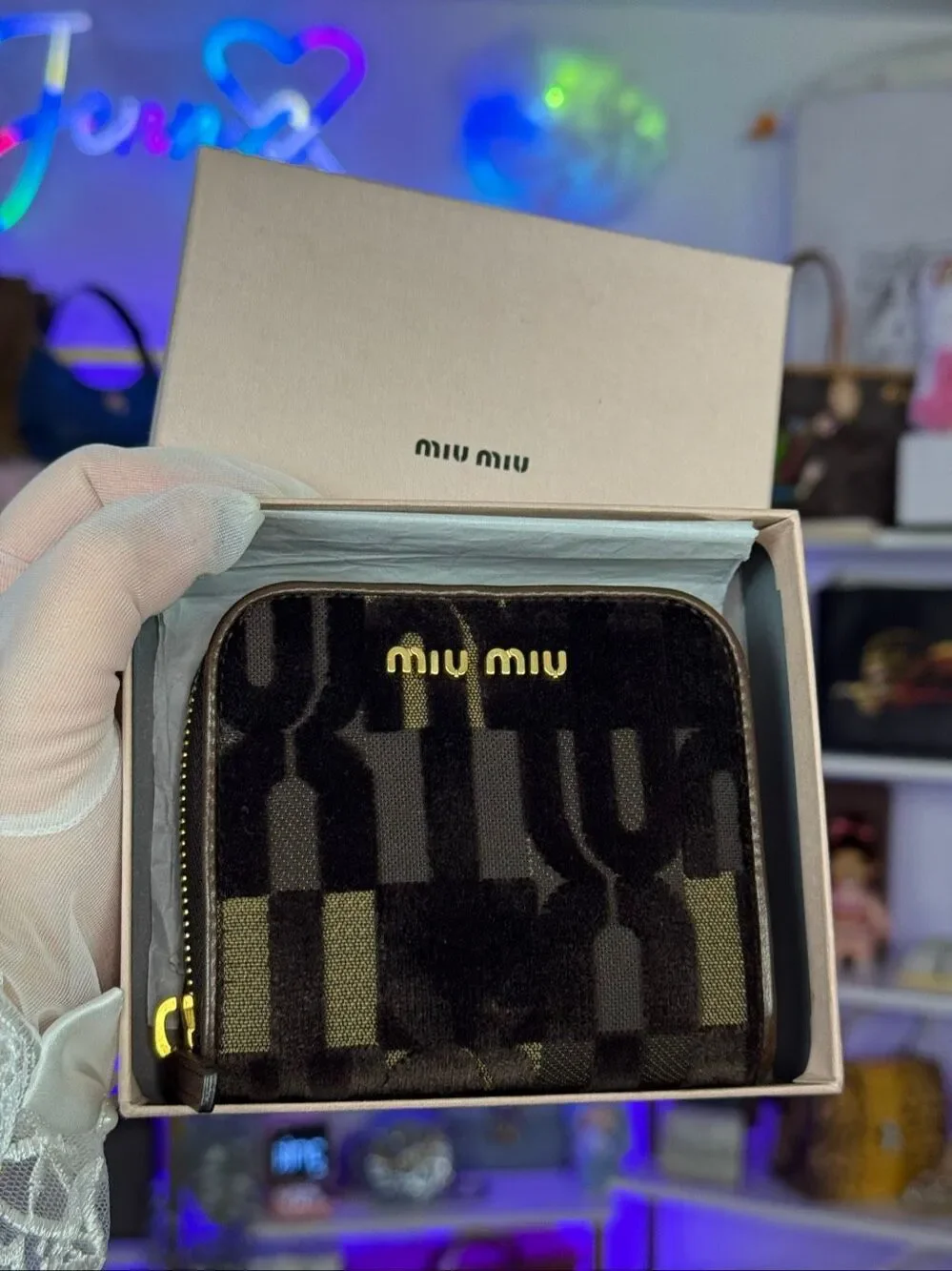 Rare Miu Miu 3D Logo Brown Leather Compact Wallet Full Set
